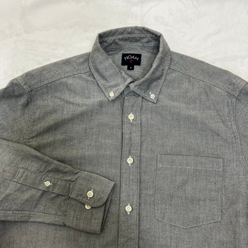 Noah NYC Men's Gray Casual Button Down Shirt- Made in Portugal- Size Small